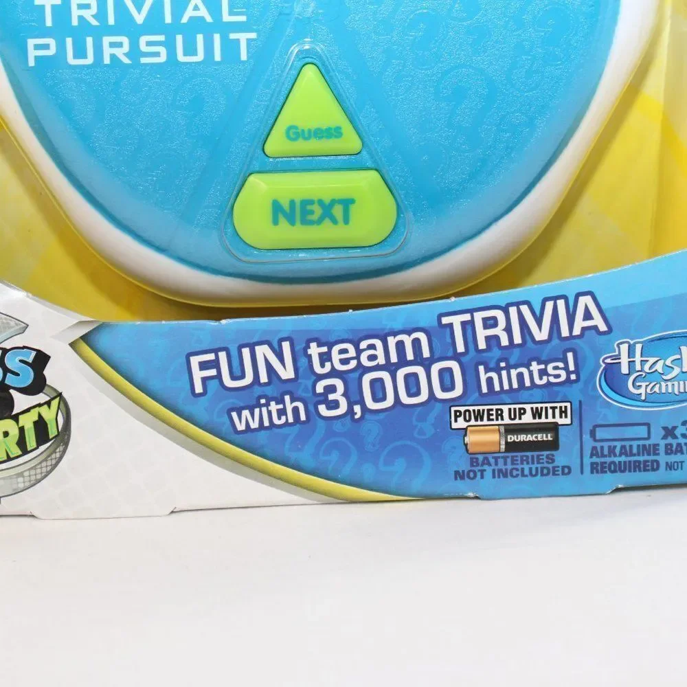 NWT TRIVIAL PURSUIT